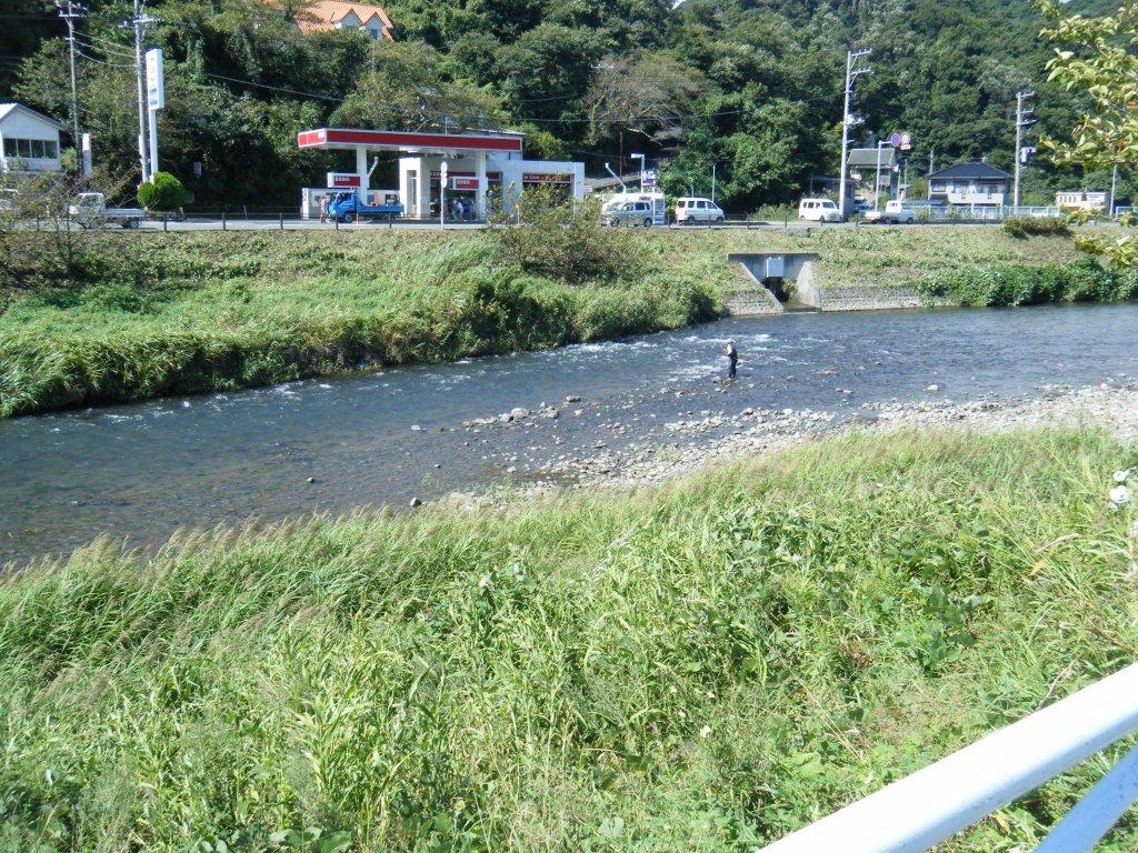 Em 単なる釣り好きサラリーマンのイケナイ生活 Em B B 10年 10月1日 河津川